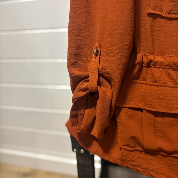 Meg & Margo brand open front blouse. - Picture 2 of 4